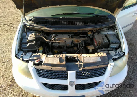 2001 Dodge Grand Caravan Sport from USA, damaged, VIN 2B4GP44331R327535